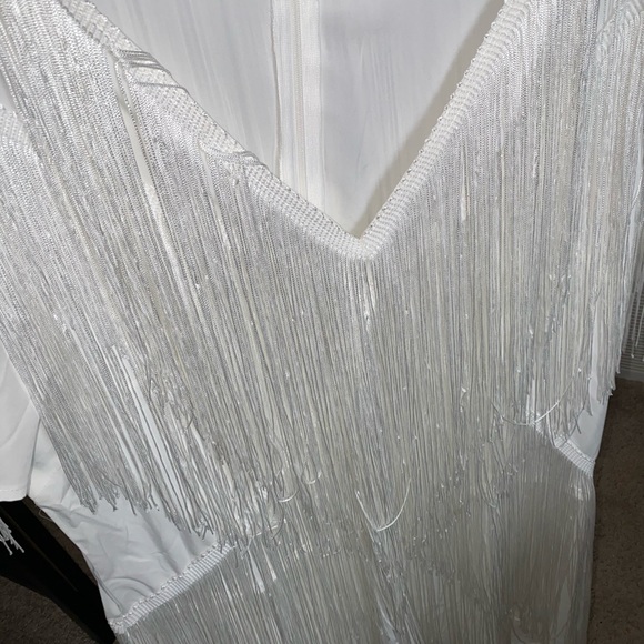 Dresses - Picture 16 of 16